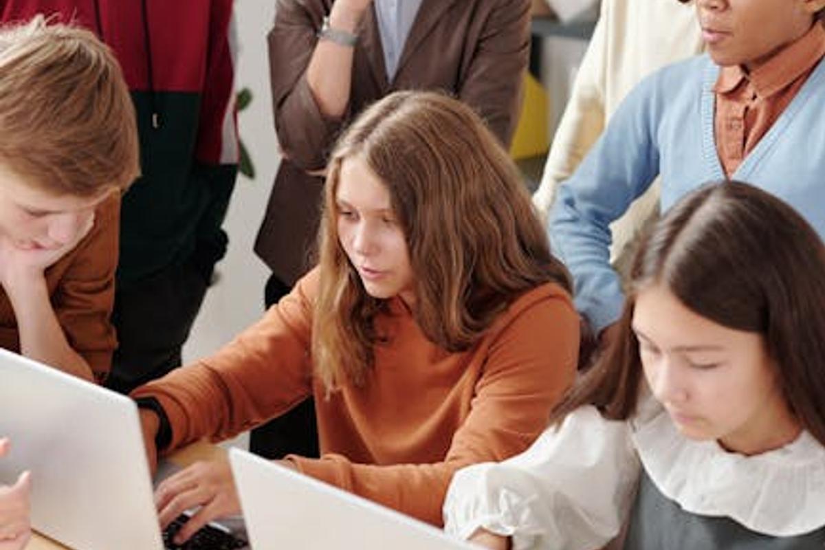 Image 2 for Best gaming laptops under $1500 for students