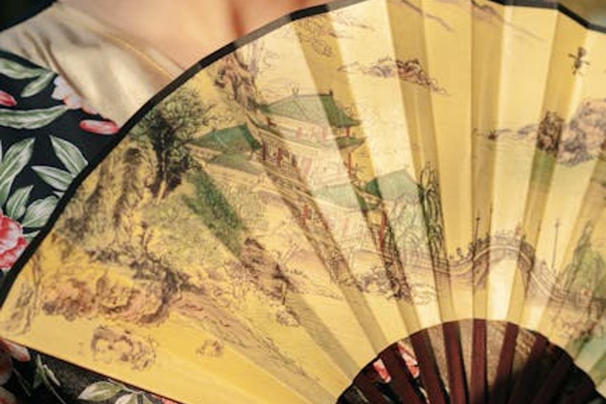 Best Handheld Fan For Summer Heat